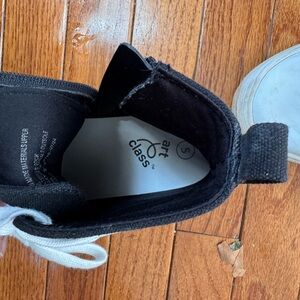 art class Black and White Kids Shoes